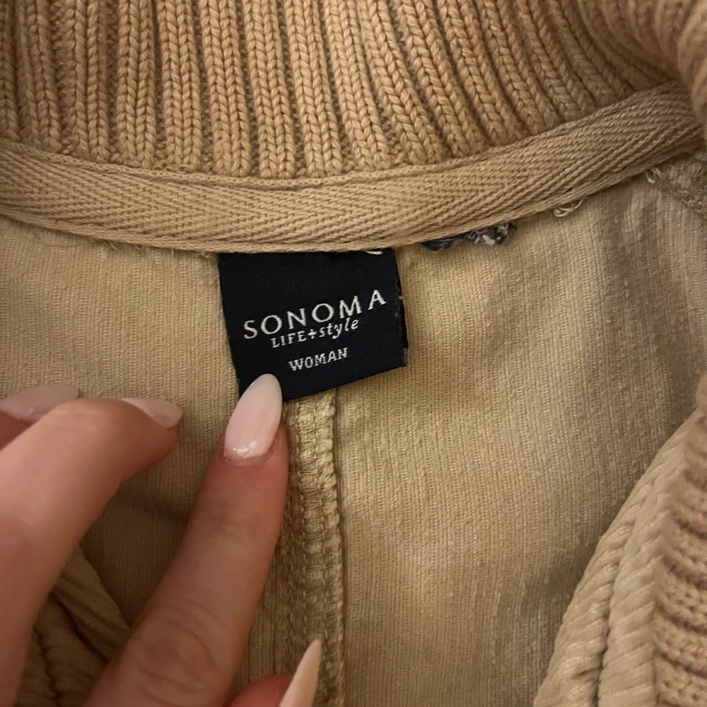 Tan jacket - Picture 2 of 3